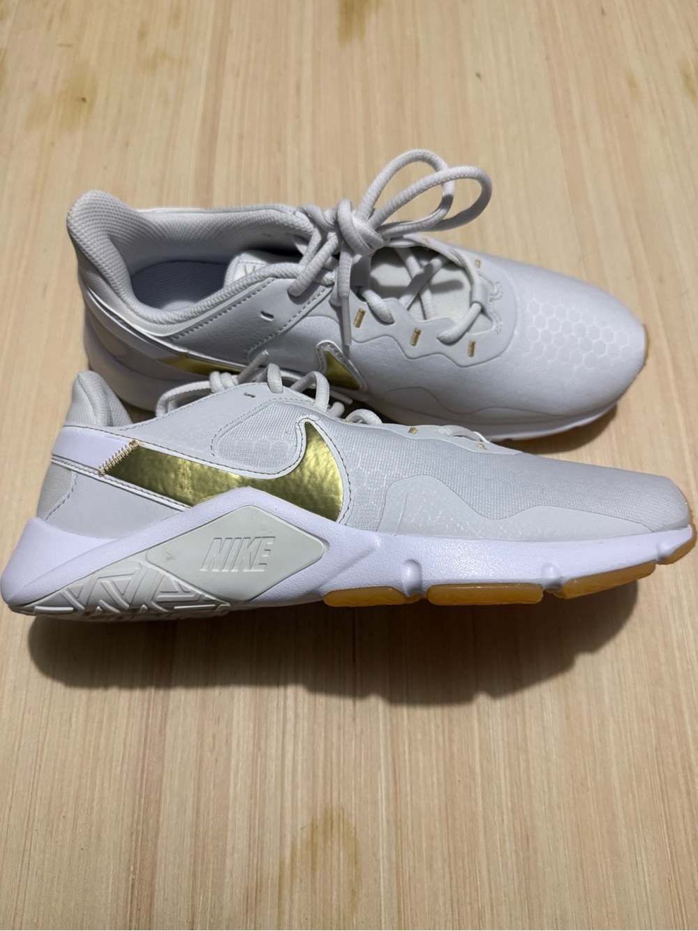 Nike Women's White Sneakers with Metallic Yellow-Gold Swoosh. NWOT - Picture 2 of 7